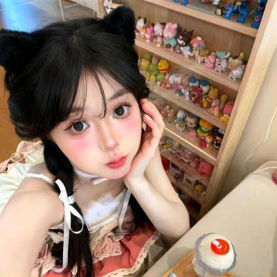 站起来的女孩